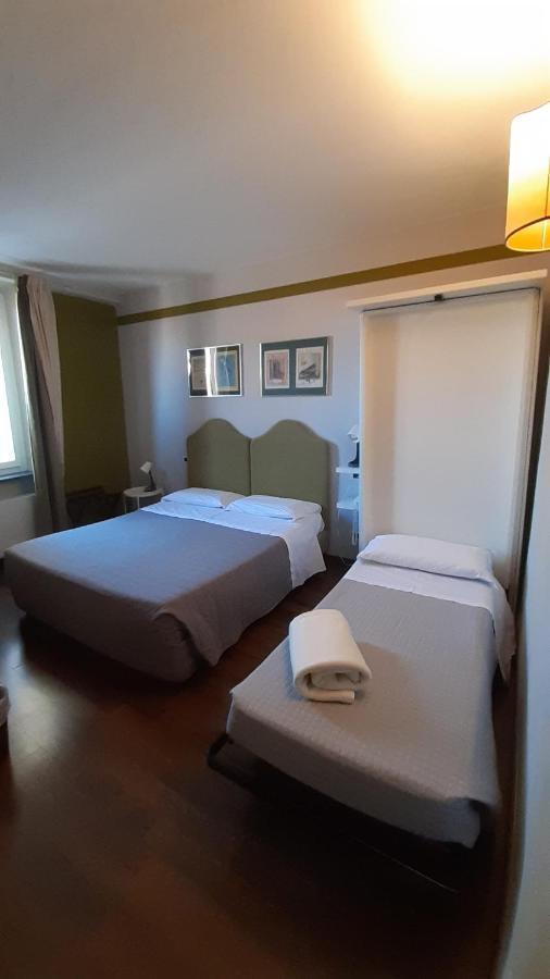 Albergo Moderno Lucca Exteriör bild