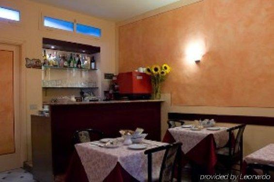 Albergo Moderno Lucca Exteriör bild